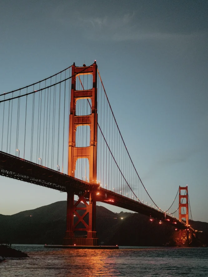Golden Gate Bridge at dusk